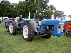 Tractor.jpg