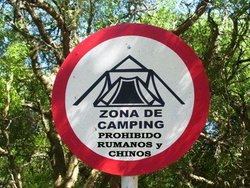 cartel-zona-camping1 copia.jpg