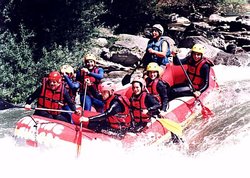 RAFTING1.JPG