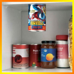 Spiderman, latas de Conservas, tomate frito, armario, botes.jpg