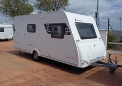 STERCKEMAN STARLETT 490 PE EXTERIOR.JPG