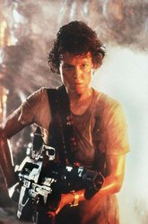 aliens-sigourney-weaver.jpg