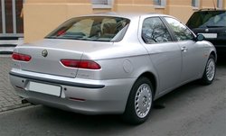 Alfa_Romeo_156_rear_.jpg