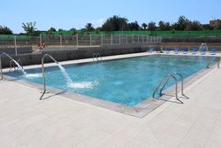 piscina-camping-alicante-imperium.jpg