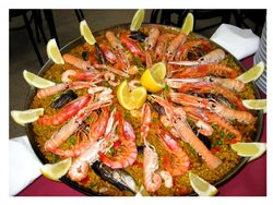 Paella_de_marisco_01.jpg