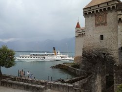 CASTILLO DE CHILLON1.jpg