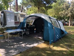 Tienda camping hinchable AIR SECONDS 4.2 FRESH&BLACK, 4 Personas 2  Habitaciones