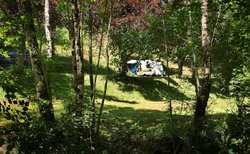 camp_001.jpg