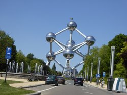 2019-05-15e Bruselas Atomiun 1952.JPG