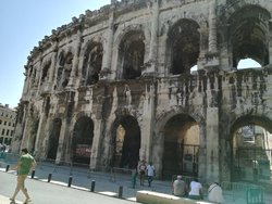 2019-07-04a Nimes Circo romano.jpg