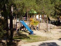 PARQUE INFANTIL [640x480].JPG