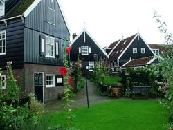 Marken, Volendam, Zaanse Scham (7).jpg