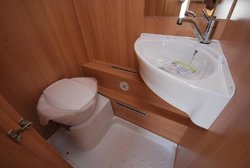 baño grande.jpg