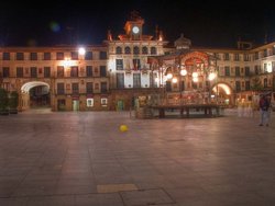 plaza de los fueros.jpg