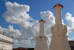 (2011-03-05) Oceanario de Lisboa N174RR.jpg