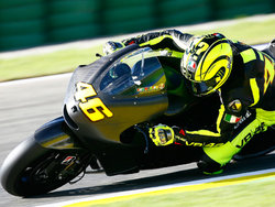 valentino-rossi-ducati-valencia-101110-(8).jpg