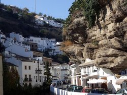 setenil-de-las-bodegas.jpg