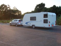 nueva caravana004.JPG