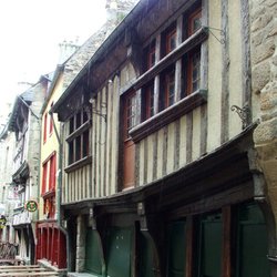 27 Dinan; agosto 2011 (47).jpg