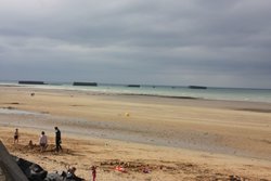 Playa de Arromanches.jpg