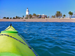 (2011-10-14) IF 018  En piragua por la bahía de Málaga.jpg