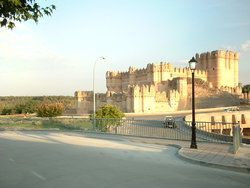 castillo mañanero.jpg