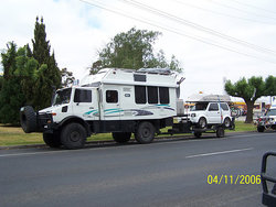 unimog3.jpg