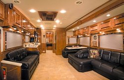 silver-crown-pony-xpress-elite-class-a-motorhome-2008-interior.jpg