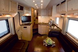 volkner-mobil-900-1200-hg-class-a-motorhome-interior.jpg