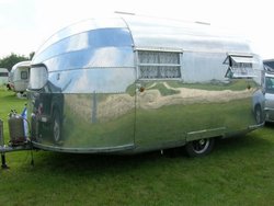 Airstream_49_USA.jpg