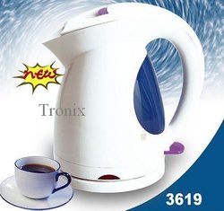 Deluxe-Electric-Kettle-EK-3619-.jpg