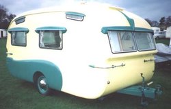 FreemanLeverett1950caravan.jpg