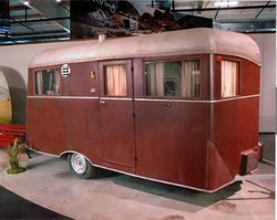 1935%20covered%20wagon.jpg