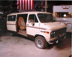 1979%20StarcraftVan.jpg