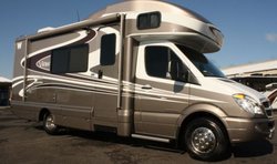 1329947621_321082572_3-2009-WINNEBAGO-VIEW-W1-SLIDE-25-DIESEL-RV-RVs-Campers-Caravans.jpg