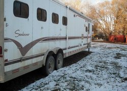 1322795382_285897274_1-Pictures-of--1997-Sundowner-38Ft-Horse-Trailer.jpg