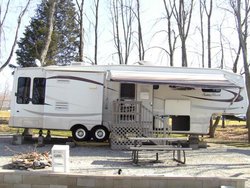 1330304779_323330799_3-2007-Sunnybrook-Titan-34-bwks-fifth-wheel-30500-RVs-Campers-Caravans.jpg