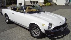 fiat 124 spider.jpg