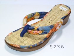 japanese_sandal_5286_made_in_Japan.jpg