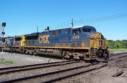 CSX_5349_GE_ES44DC.jpg