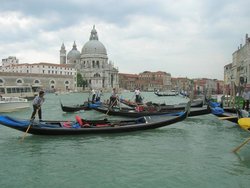 113.- Sta. Mª della Salute.jpg