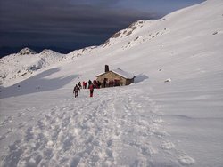 30-HACIA CABAÑA DE ORDIALES.JPG