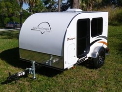 signatour-campers-teardrop-trailers-01.jpg