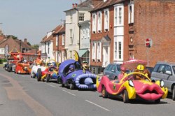 wackyraces-1.jpg